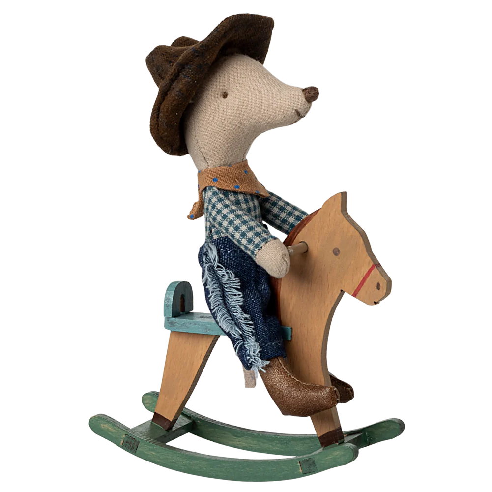 Maileg Cowboy Maus auf Schaukelpferd, kleiner Bruder