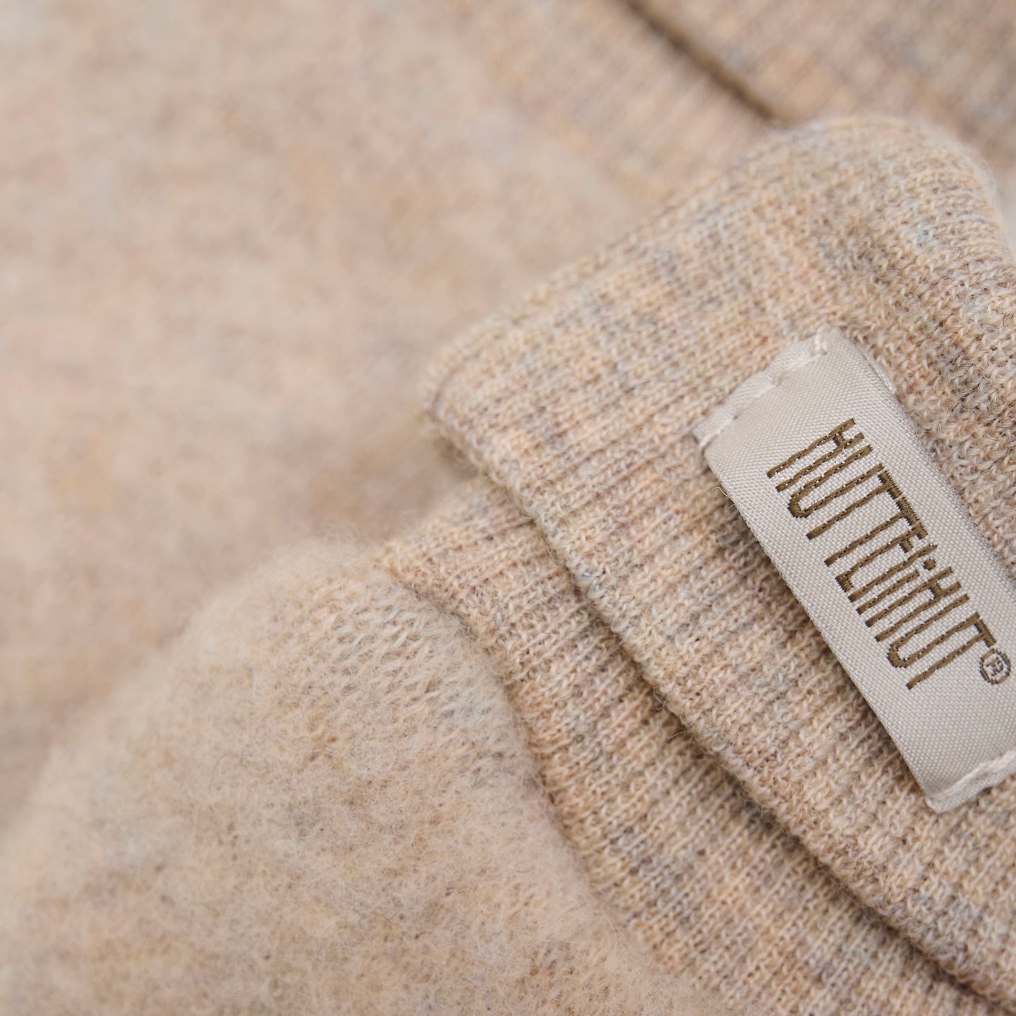 Huttelihut Fäustlinge aus Merinowollfleece "Camel Melange"