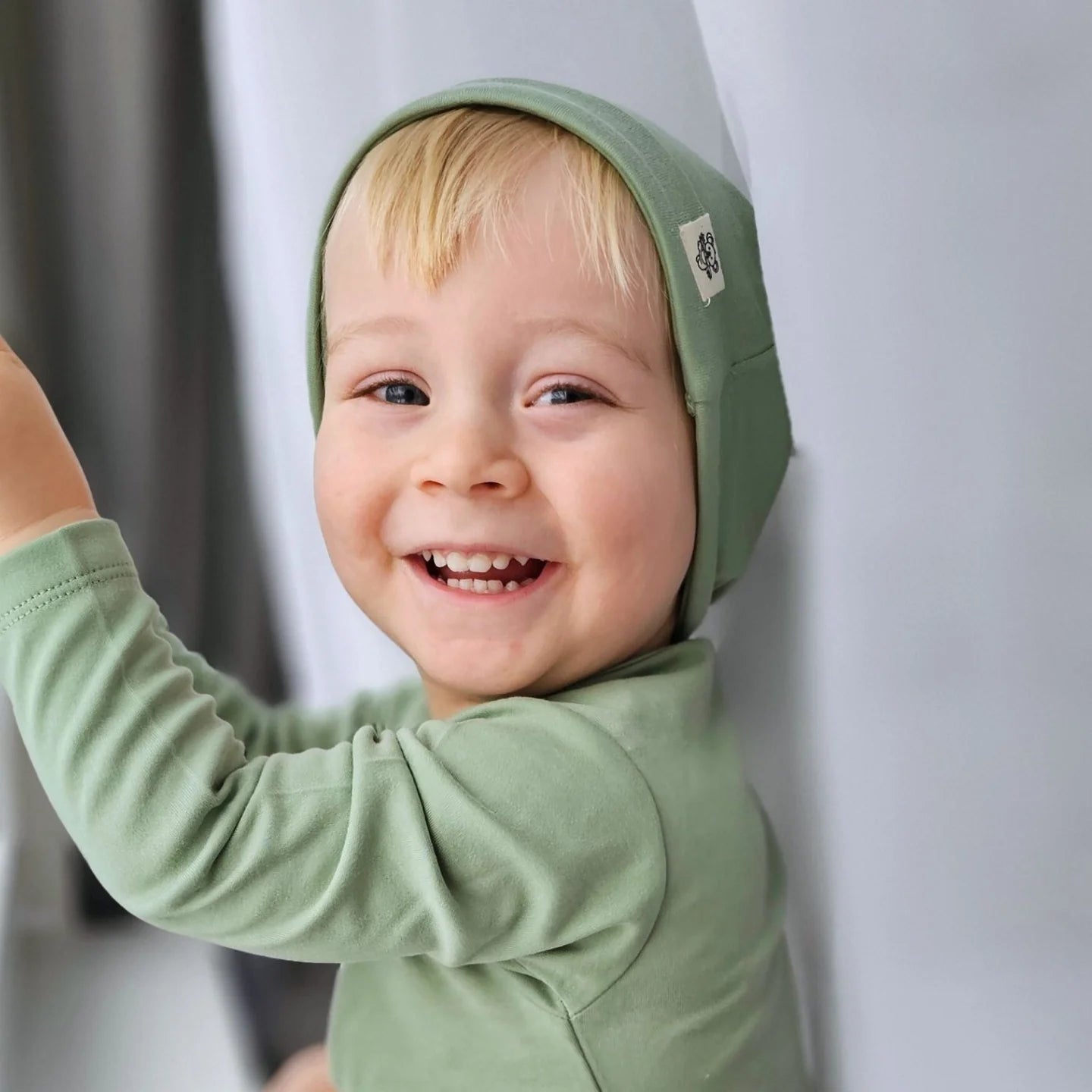 Eve & Olive Baby Mütze - verschiedene Farben