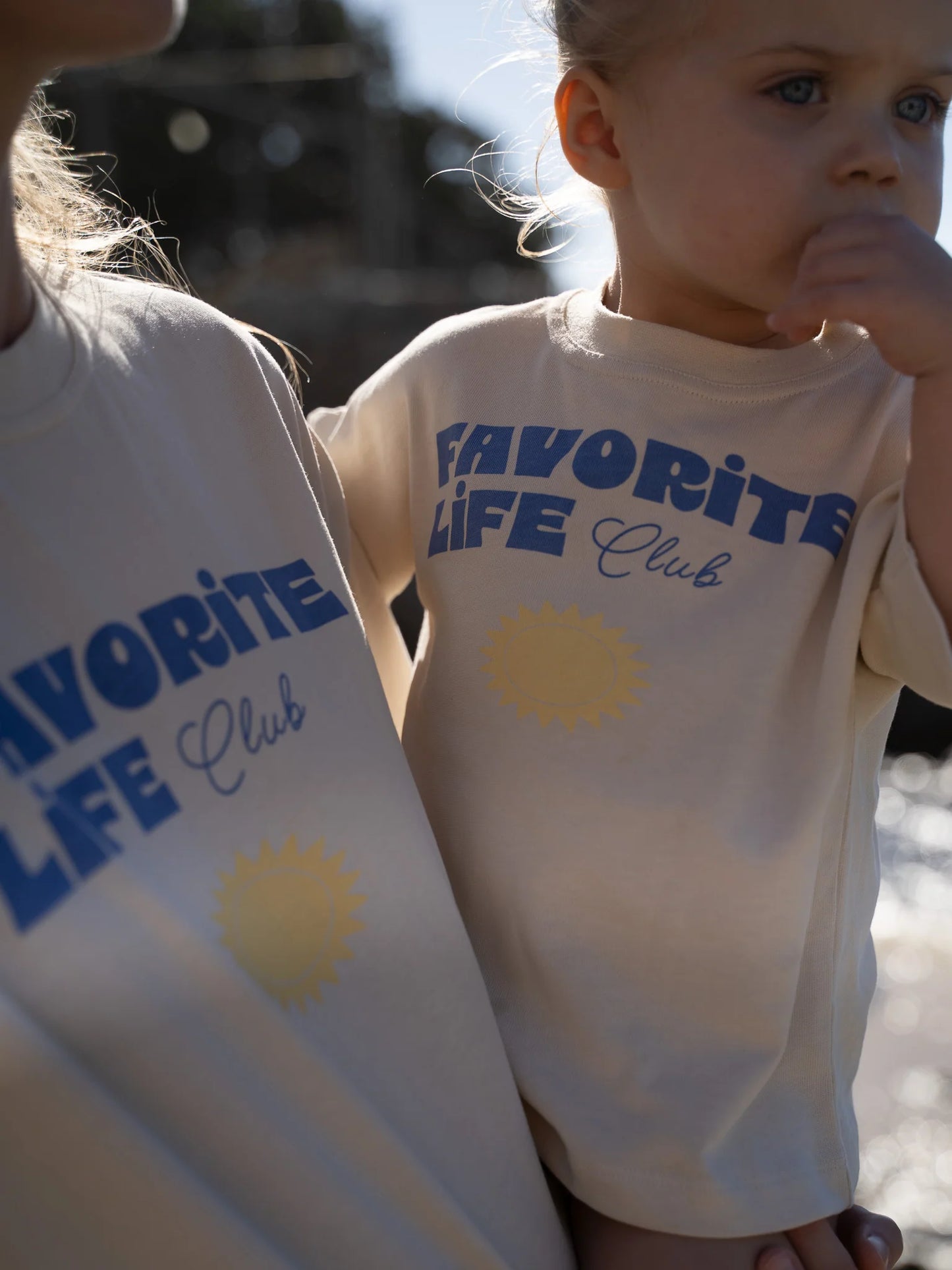 Famvibes T-Shirt "Favorite Life Club"