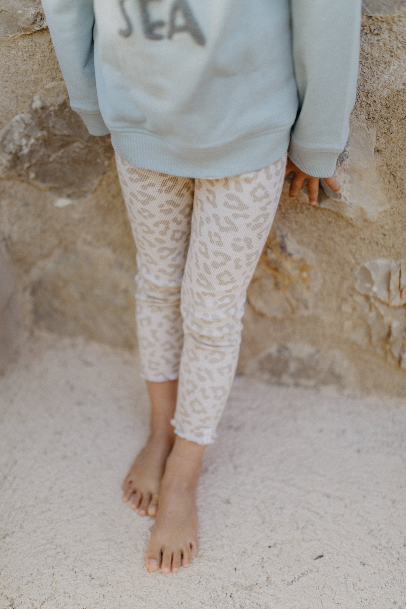 Leevje Unisex Oversized Sweatshirt "Salt Sand Sea"