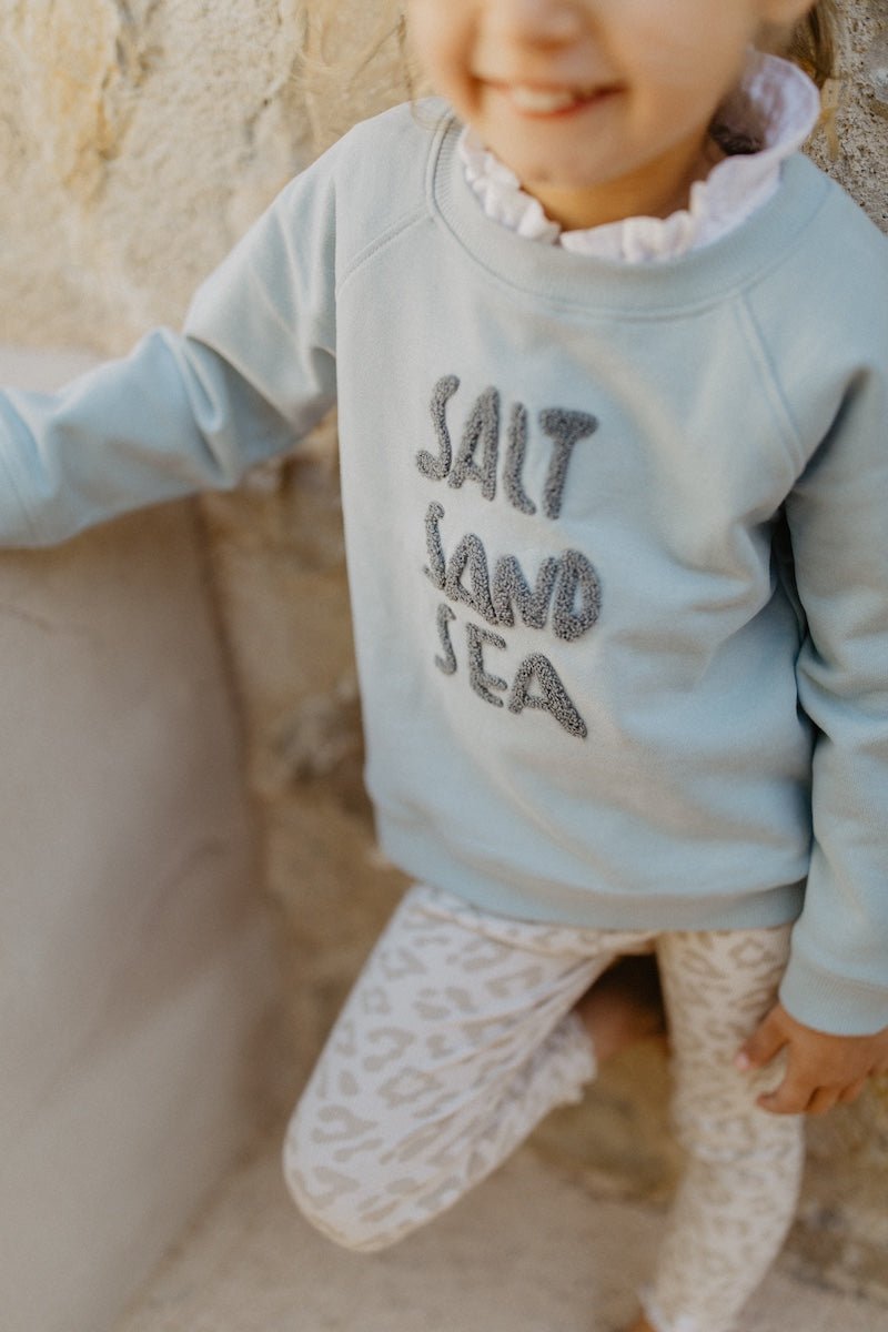 Leevje Unisex Oversized Sweatshirt "Salt Sand Sea"
