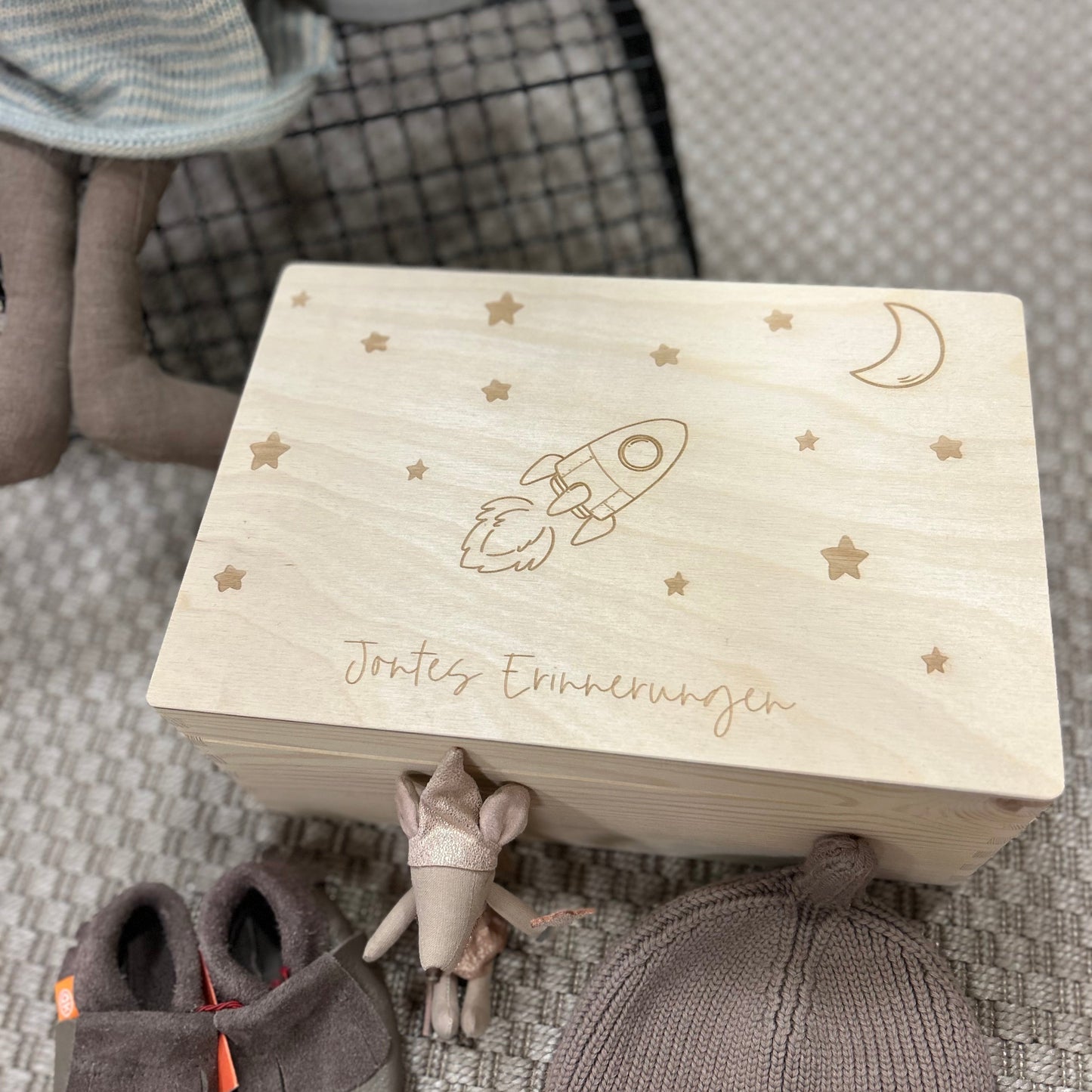 Erinnerungskiste aus Holz "Rakete"