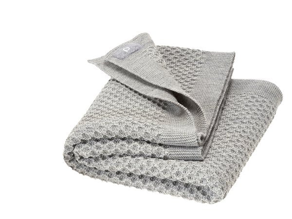 Disana Waben-Strickdecke aus Wolle