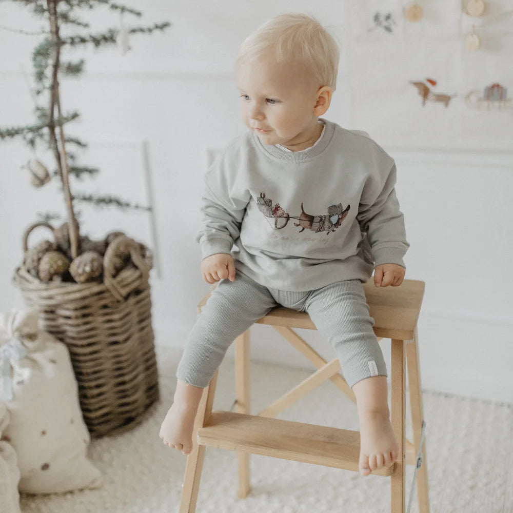 Leevje Oversized Sweatshirt Dackel "Soft Green"
