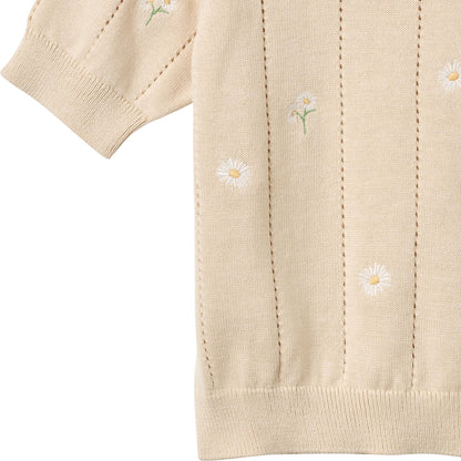 Wheat Stricktop Malvina "Sandshell White Flowers"
