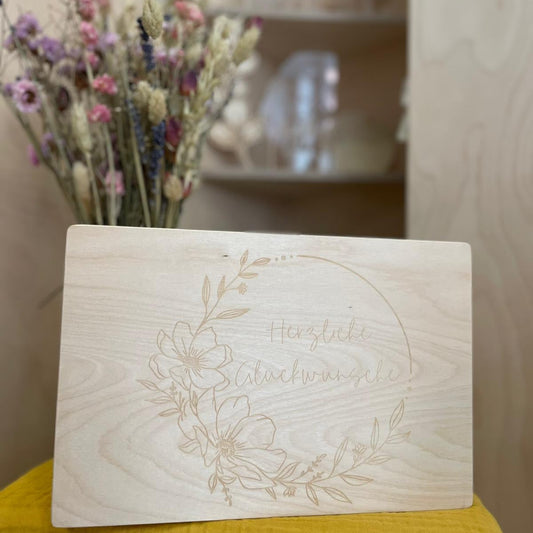 Erinnerungskiste aus Holz "Blumenkranz"