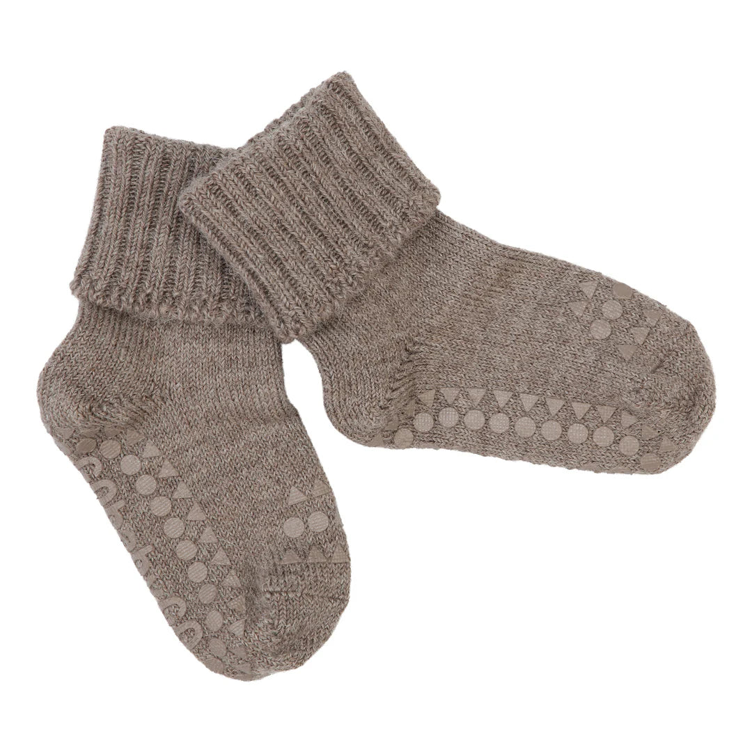 GoBabyGo Rutschfeste Socken aus Alpakawolle "Walnut"