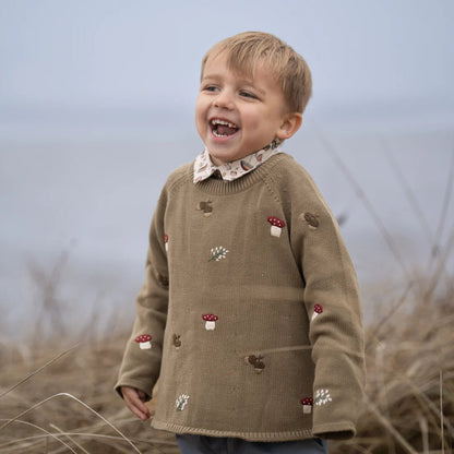 Hanevild Strickpullover mit Stickerein