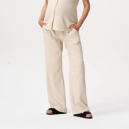 Noppies Des Pants under the belly