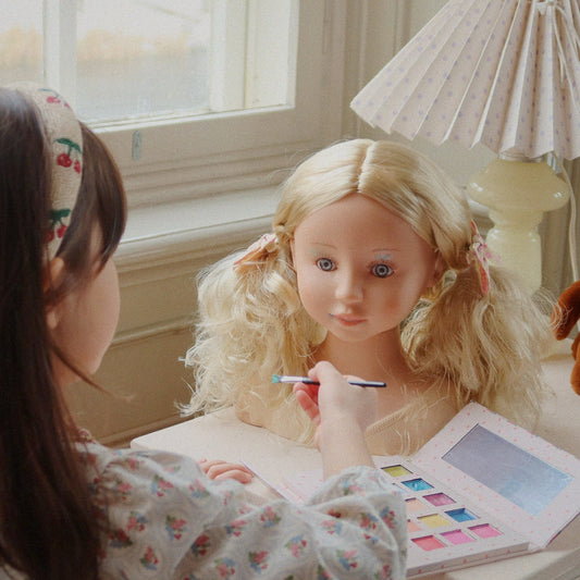Konges Slojd Lili Make Up Salon